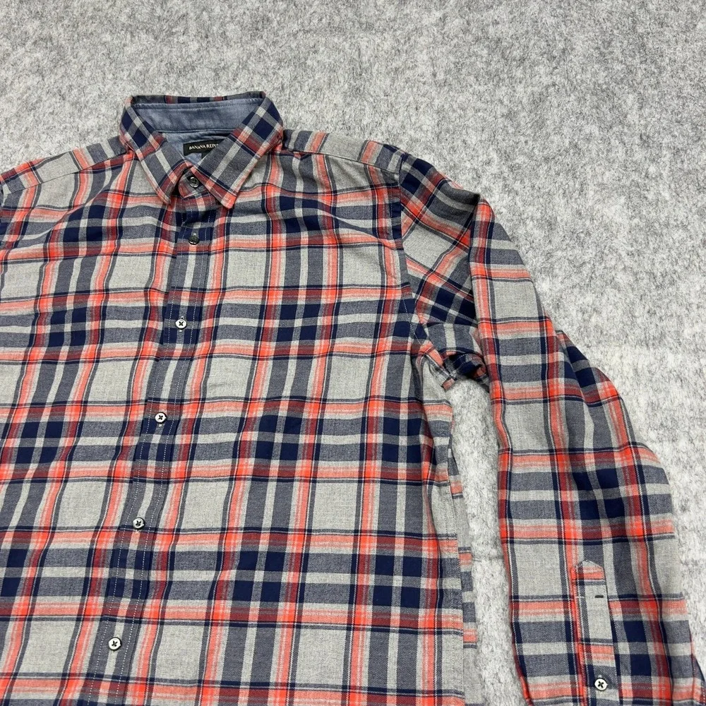 Banana Republic Shirt Mens Large Gray Red Plaid Button Up Casual Preppy Career